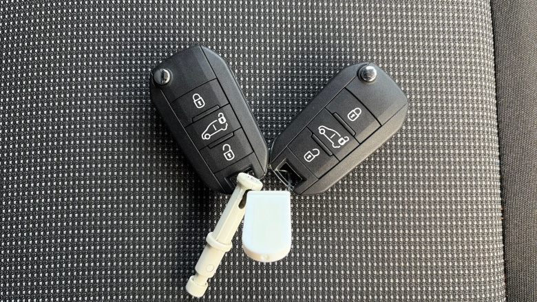 Vauxhall Vivaro L2 Diesel 2.0 Turbo D 145 Prime H1 Van Auto